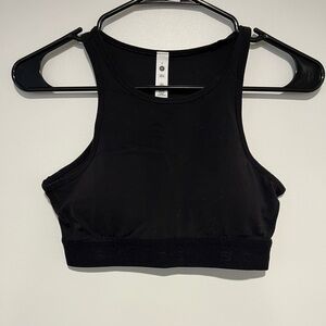 Seamless Black Sports Bra